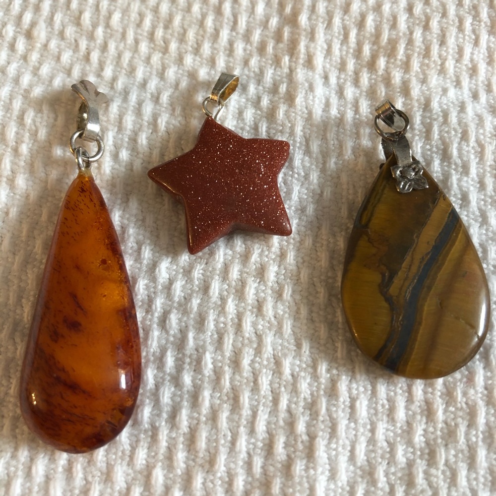 3 Lovely Pendant Gemstones